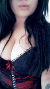 Erdemli Bayan Escort Hizmetiyle Eşsiz Bir Deneyim Sunuyor