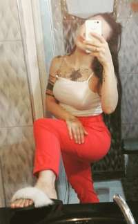 Erdemli'nin Tatlılığı: Zarif ve Sihirli Erdemli Bayan Escort
