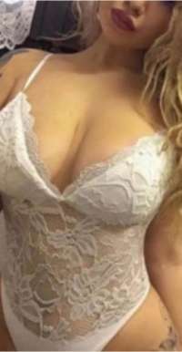 Tarsus Bayan Escort - Hayal ettiğiniz Gecenin Kapılarını Aralıyor