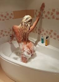 Yenişehir Escort Bayan: 179cm boyunda, 63 kg ağırlığında olan Selen